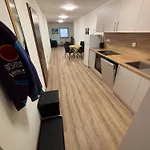 Velky Rodinny V Srdci Mesta