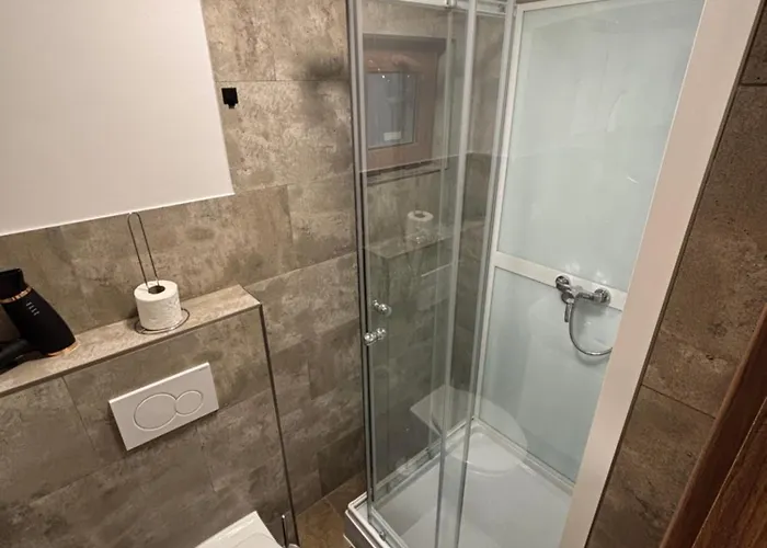 Velky Rodinny V Srdci Mesta Прешов