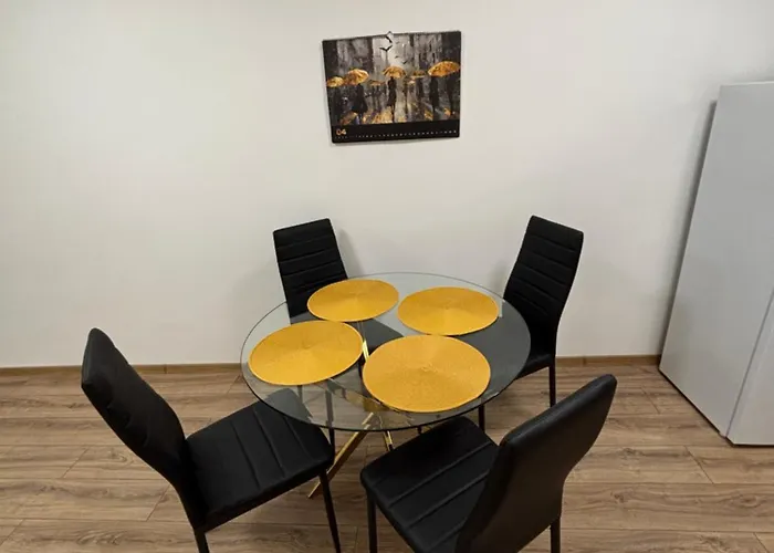 Velky Rodinny V Srdci Mesta Апартаменты *